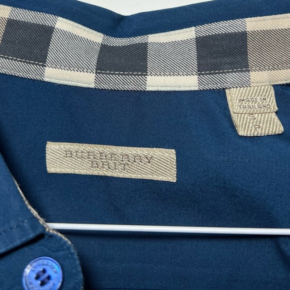 Burberry shirt - Picture 3 of 3